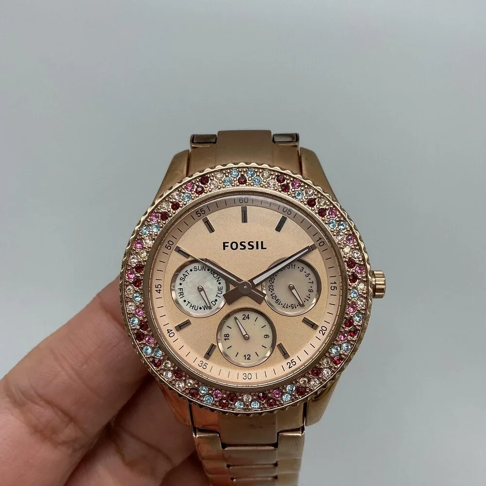 Fossil ES3198 Womens Watch 38mm Rose Gold Tone Crystal Day Date New Battery 6.5
